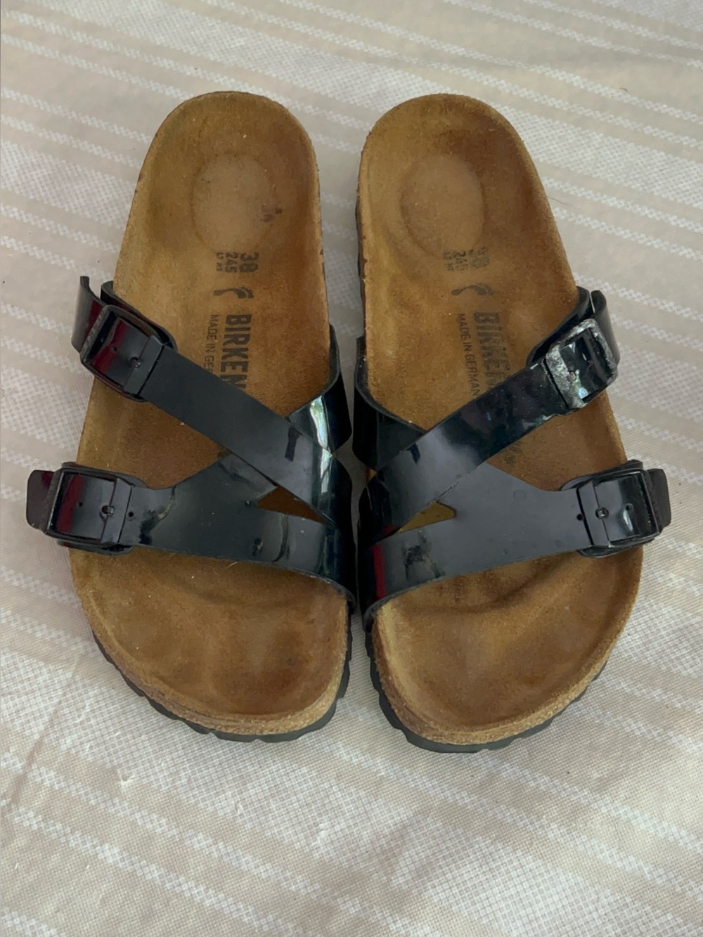 Birkenstock Yao Balance sandals in Black Patent Style Size 38